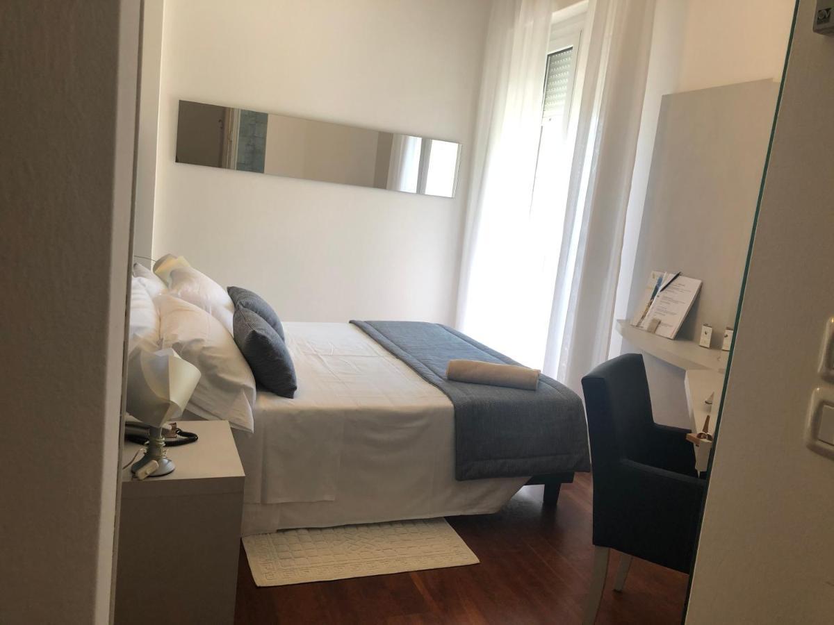 Hotel Alexander Gabicce Mare Eksteriør billede