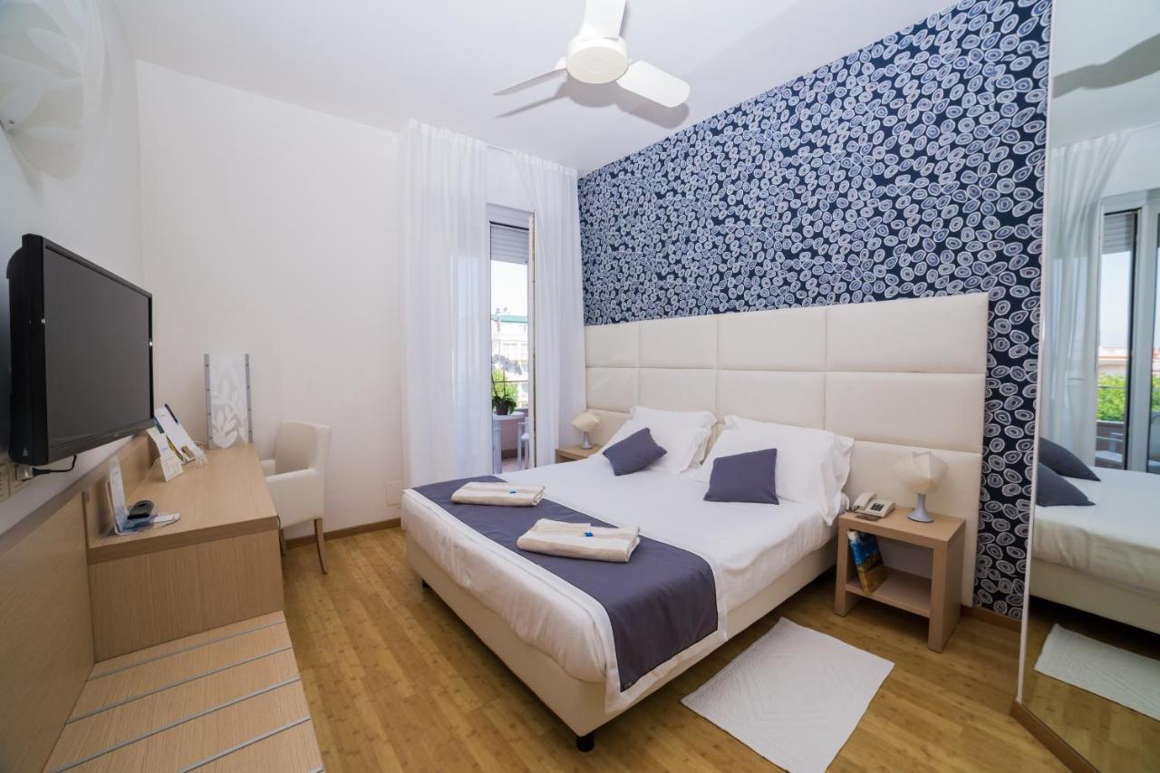 Hotel Alexander Gabicce Mare Eksteriør billede
